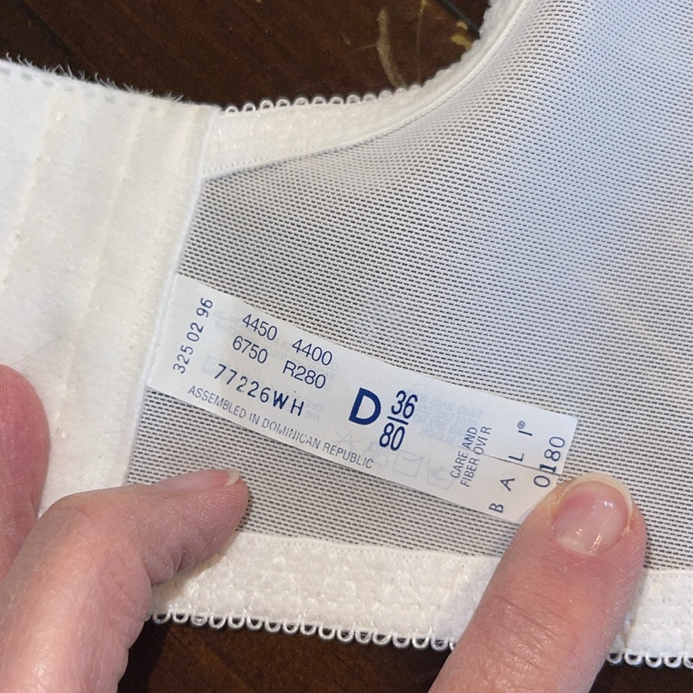 Underwire Full Coverage Bra - image 8